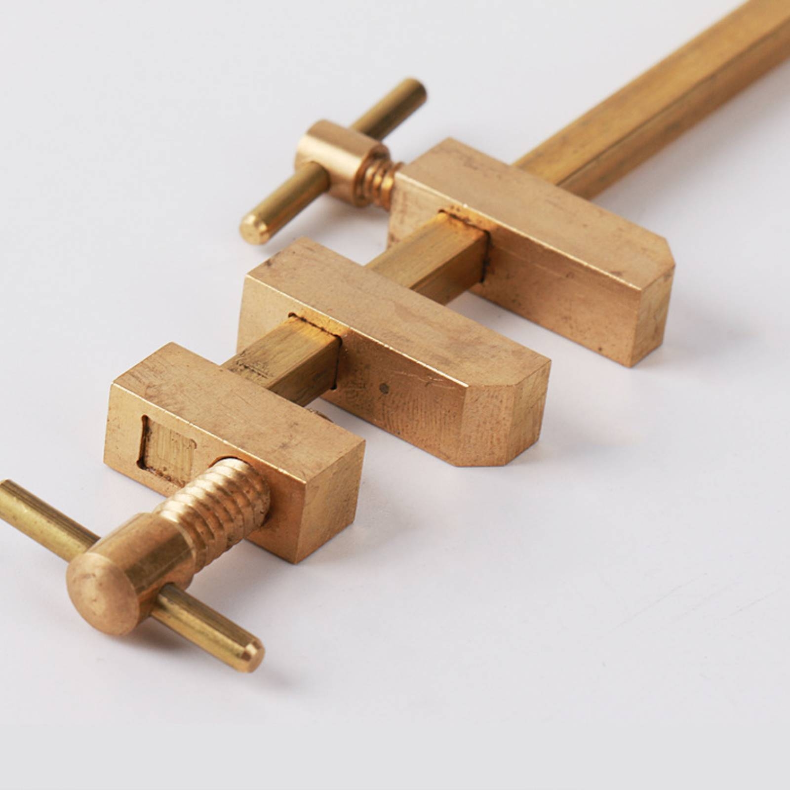 小型F型木工クランプ。コンパクトな小型F型木工クランプ。木工 - Woodworking Joinery のレビューと価格